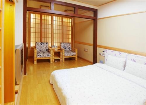 Chang An Good World Hotel Zhuhai Room photo